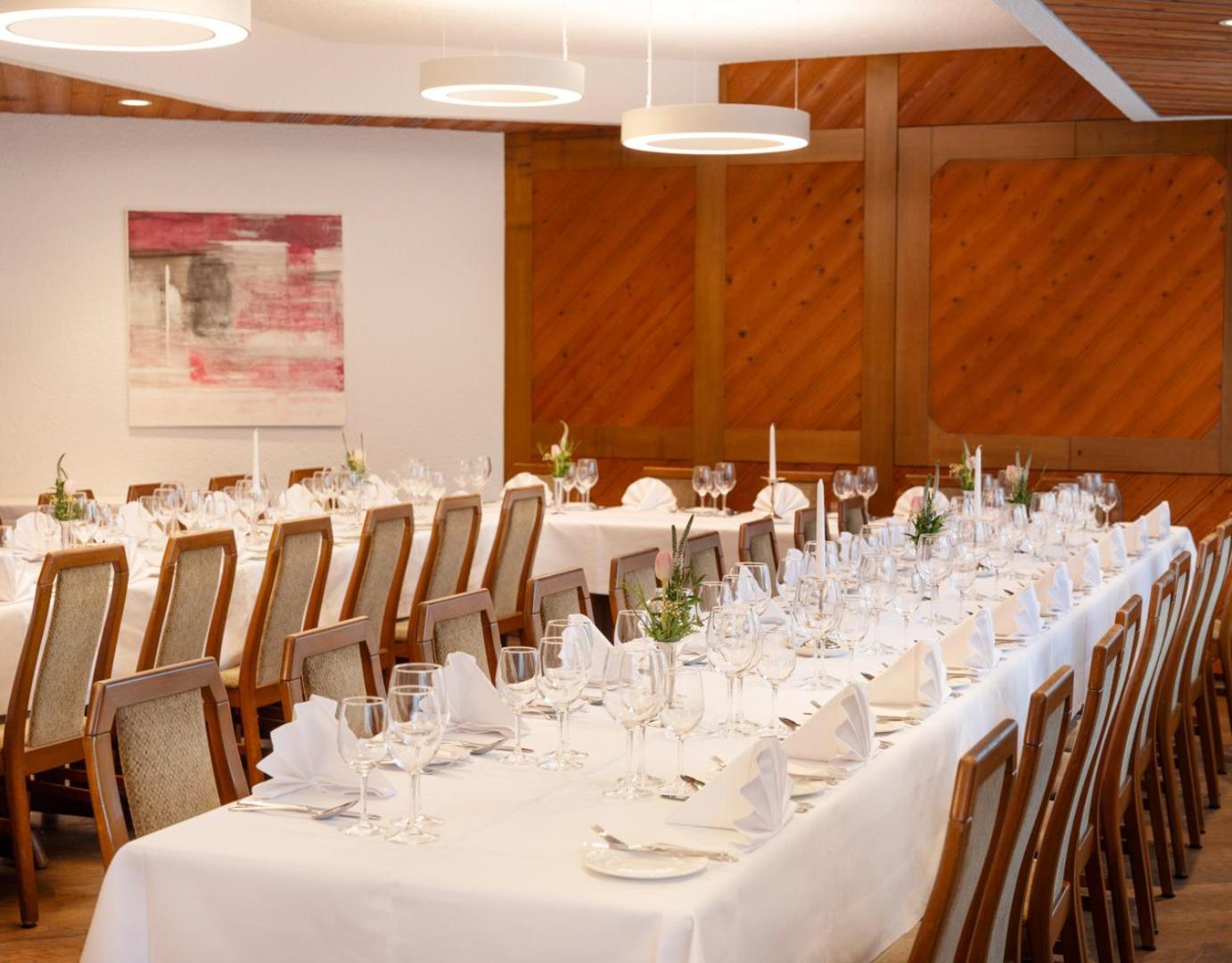 Hotel Restaurant Kreuz Kaiserstuhl Eksteriør billede