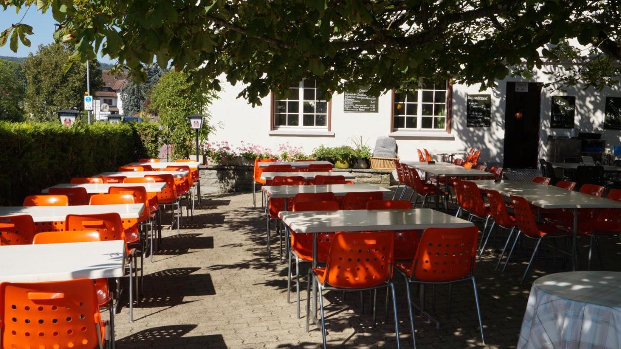 Hotel Restaurant Kreuz Kaiserstuhl Eksteriør billede