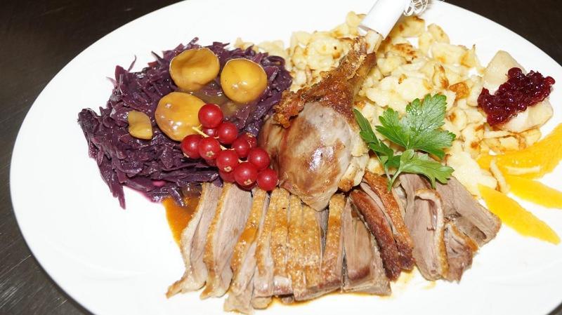 Hotel Restaurant Kreuz Kaiserstuhl Eksteriør billede